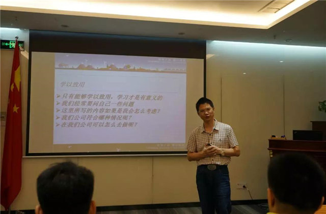 通過賴董給我們上的這一節(jié)課，了解到了關于客戶價值更多的信息。