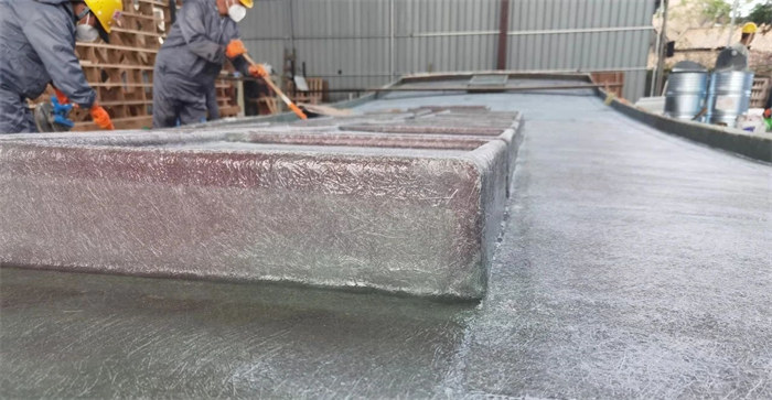 玻璃鋼漁船監(jiān)工實(shí)操指南:手糊工藝四大核心管控點(diǎn)