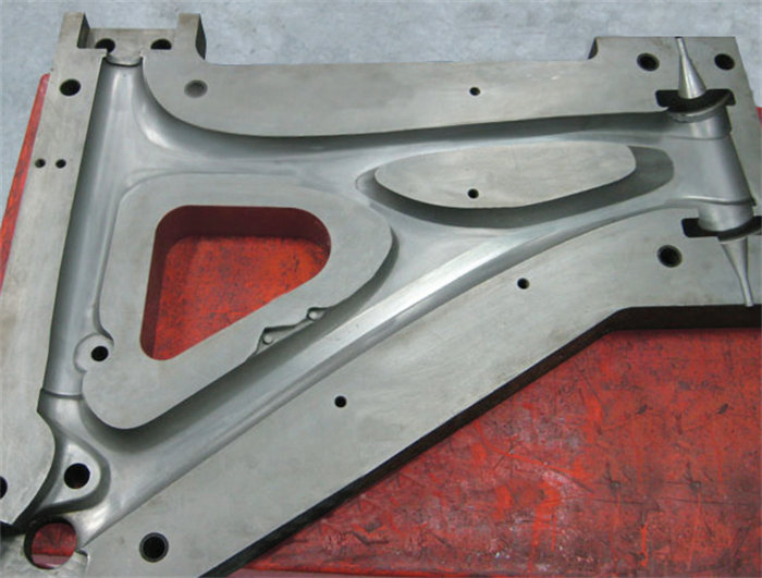 告別撬動刮擦與重復涂覆！Stoner G471碳纖維脫模劑讓零件&ldquo;自行脫落&rdquo;，效率提升超10倍